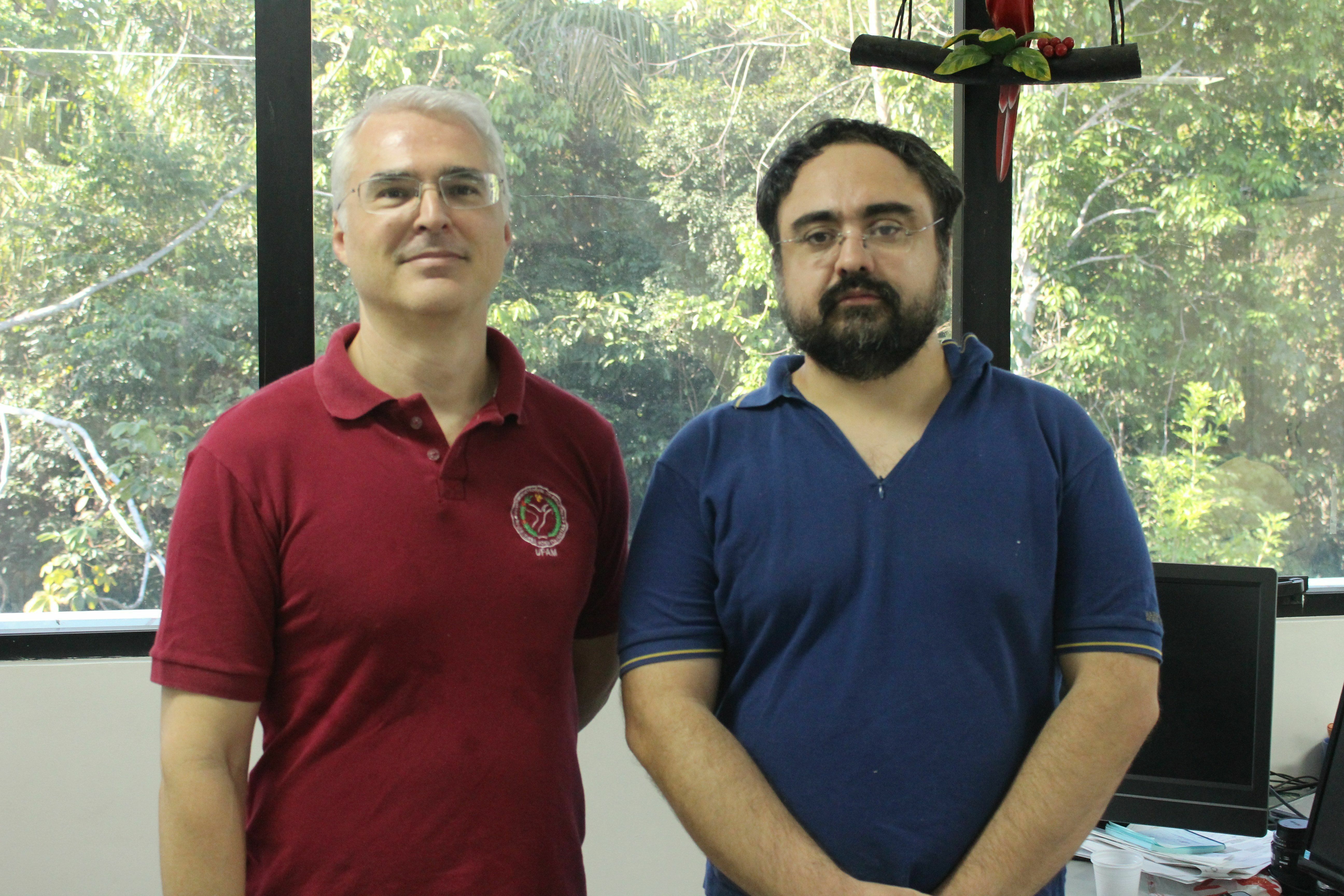 Coordenadores da VII Semana de Economia professores Paulo Berti Barros (à esquerda) e Diogo Del Fiori (à direita)